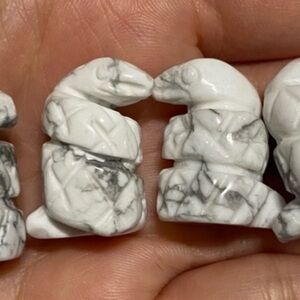 SOLD!! ❤️Howlite Snake Carvings